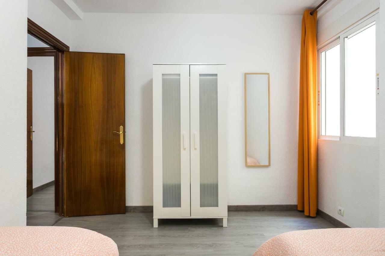 Lovely, New, Bright 3 Mins To Beach Apt 105 Sq Meters Alicante Esterno foto