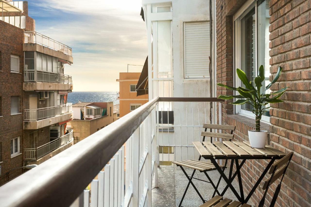 Lovely, New, Bright 3 Mins To Beach Apt 105 Sq Meters Alicante Esterno foto